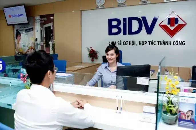 Hệ thống cửa cổng tự động Ngân Hàng BIDV