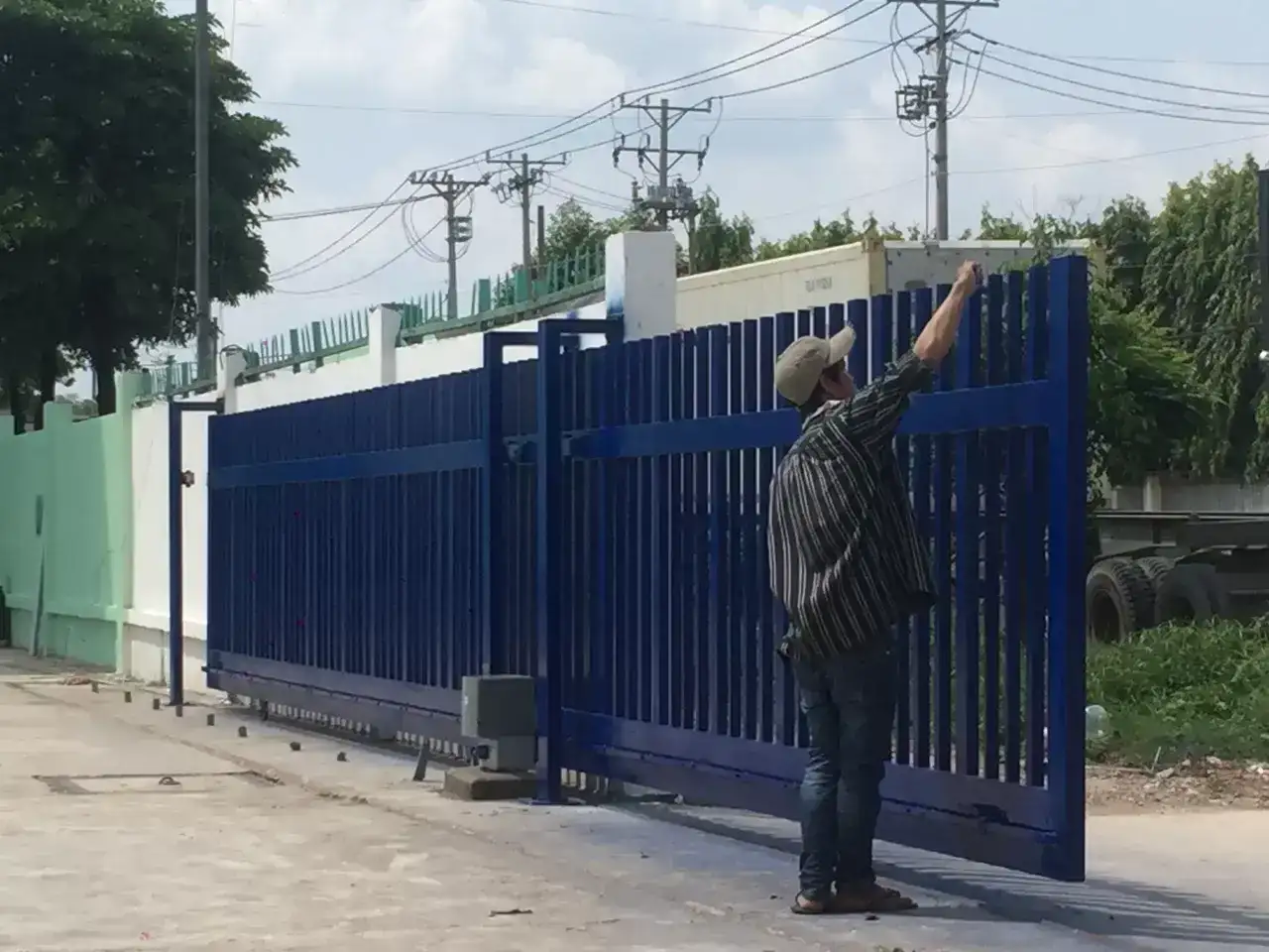 Hướng dẫn khắc phục sự cố với cổng tự động