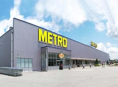 Hệ thống cửa cổng tự động siêu thị Metro