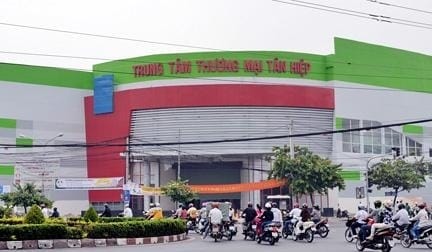 Lắp đặt cửa cổng tự động siêu thị Biên Hòa - Đồng Nai