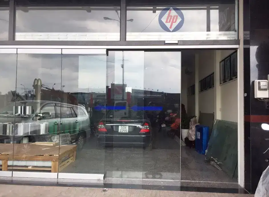 Cửa kính tự động Nhật Bản bền đẹp