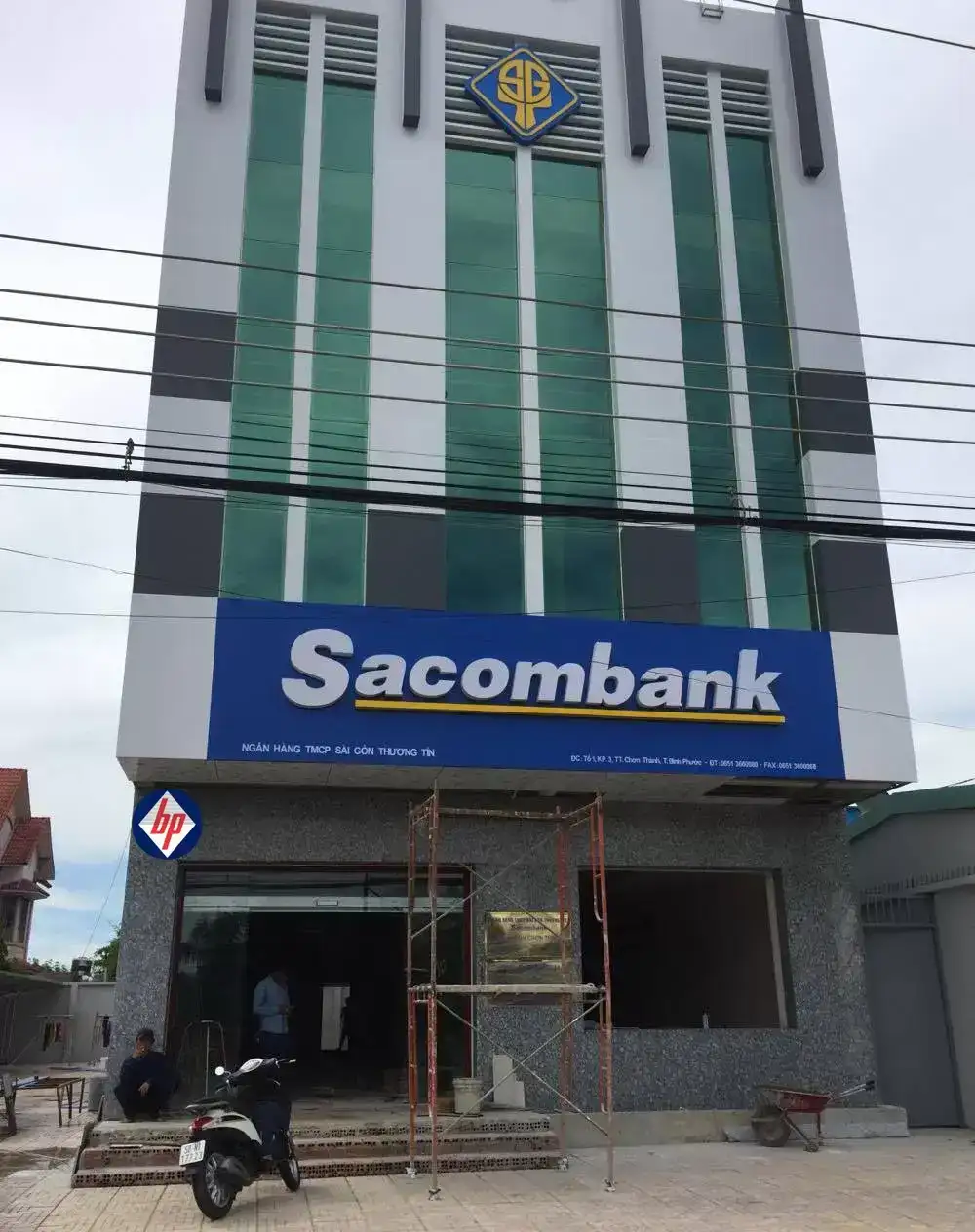 Cửa tự động ngân hàng SACOMBANK - Chơn Thành - Bình Phước