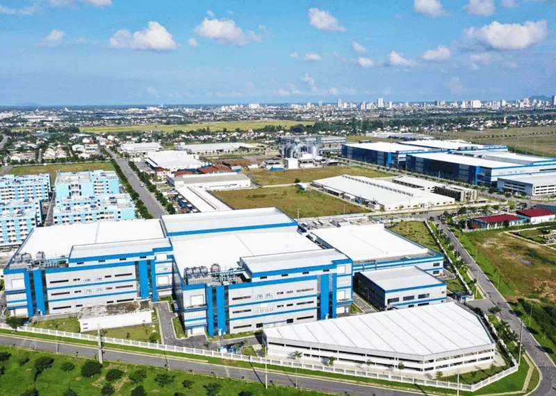 Cửa nhà máy, khu công nghiệp, cơ sở sản xuất, xưởng