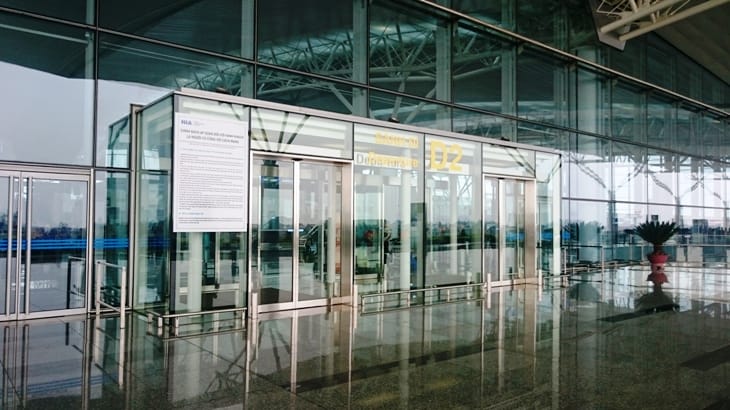 Hệ thống cửa tự động thương hiệu NABCO sử dụng cho sân bay Nội Bài