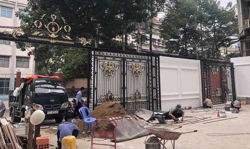 Công trình lắp đặt 4 bộ cổng lùa biệt thự