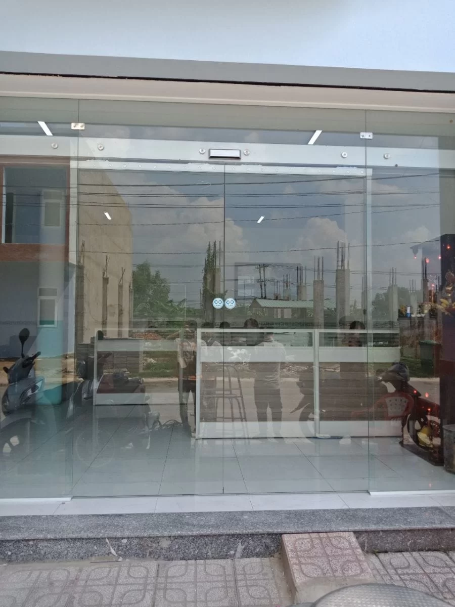 cửa tự động cho nhà riêng