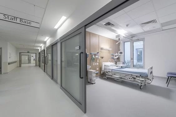 cửa kính tự động phòng cấp cứu