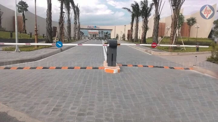 Barrier cần thẳng