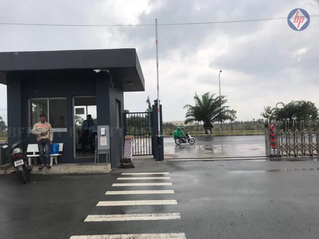 Barrier cần thẳng