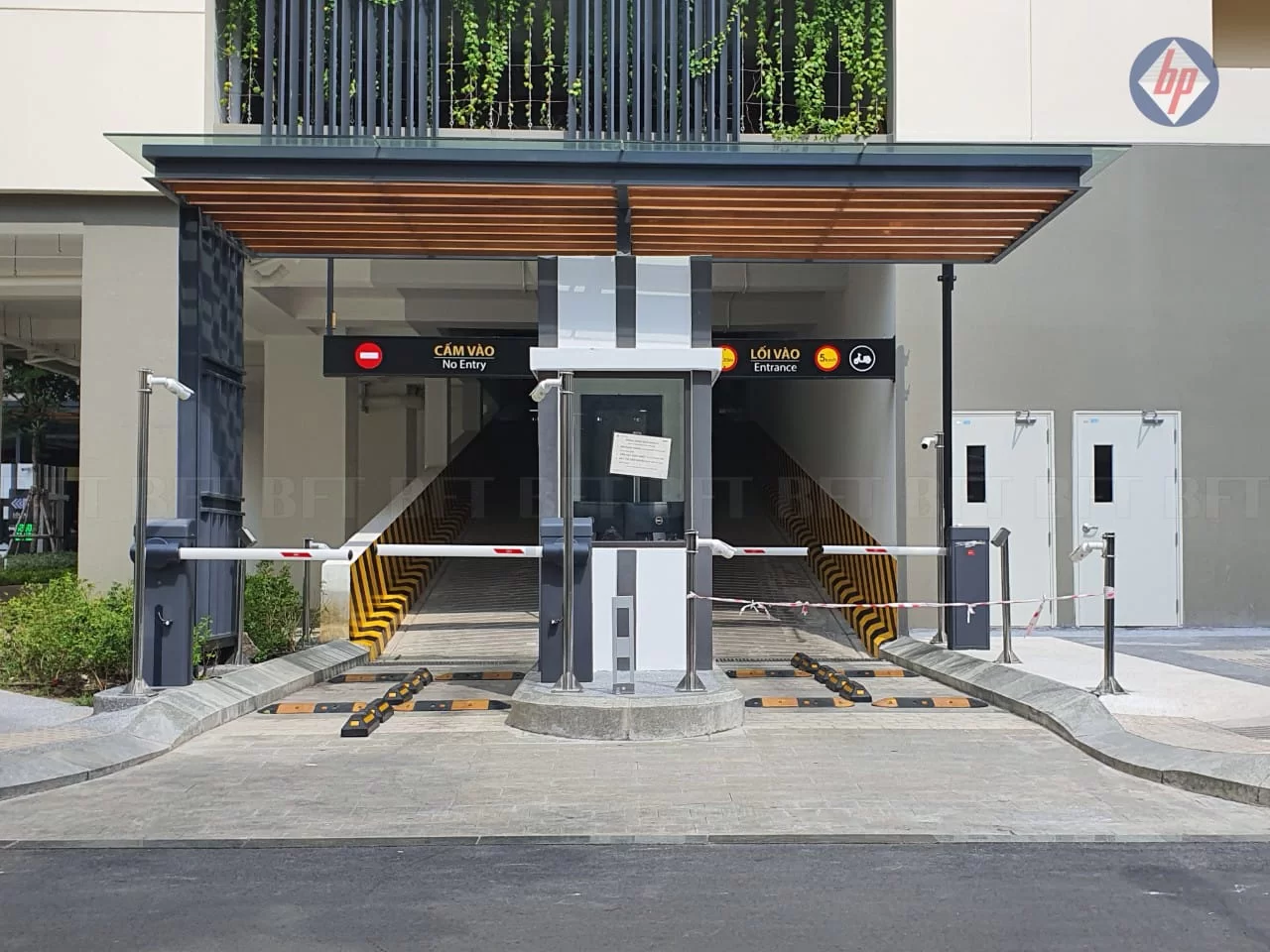 Barrier cần thẳng