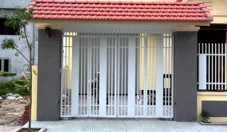 Cổng mở 4 cánh tự động tay đòn