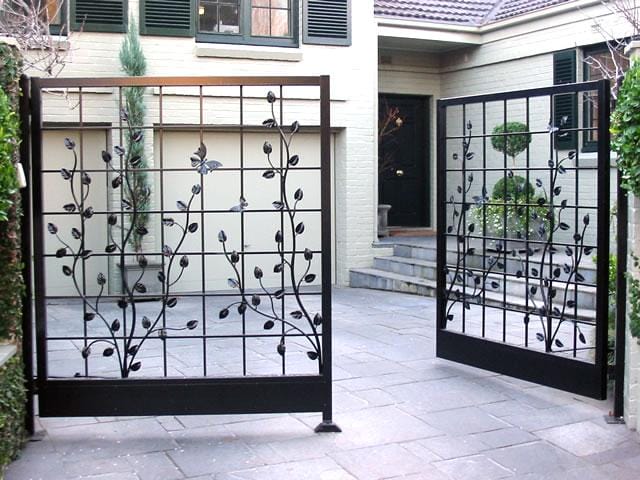 Mẫu cổng mở đẹp không vòm