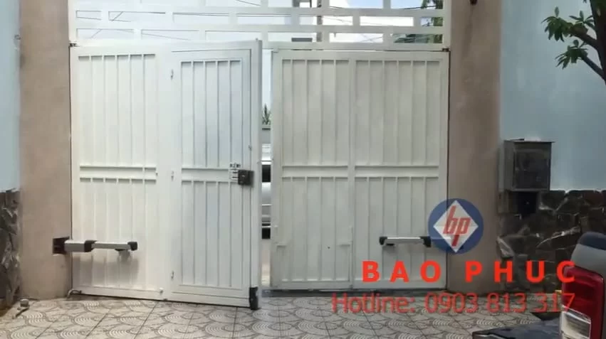 Lắp đặt cổng mở tự động chuyên nghiệp