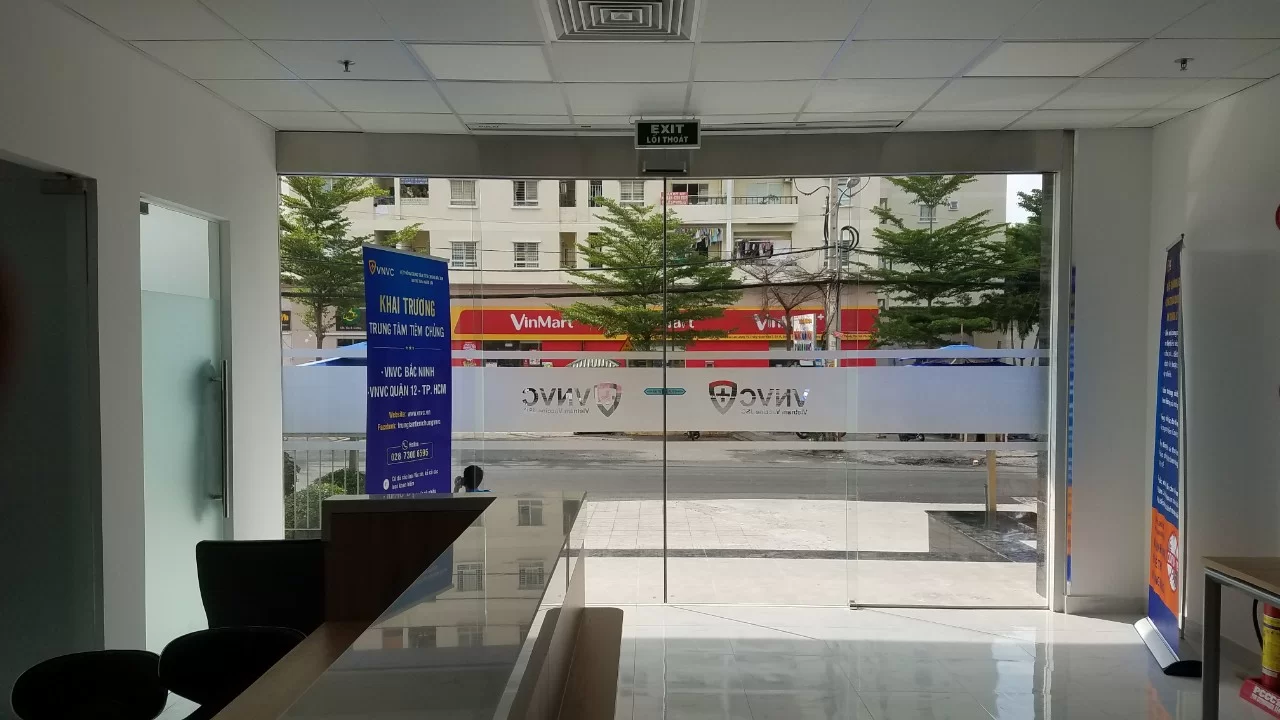 Cửa Tự Động Lắp Tại VNVC