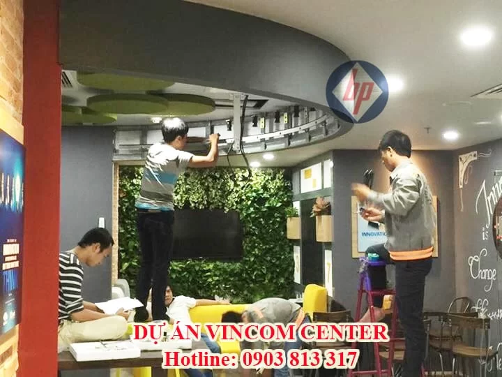 Dự án Cửa Xoay Tự Động Vincom Center