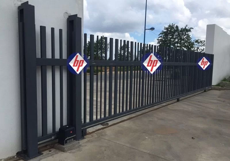 Cổng trượt ngang 1 đường ray