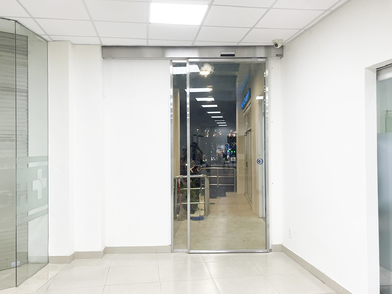 Hình thực tế công trình cửa tự động Swico - Hàn Quốc