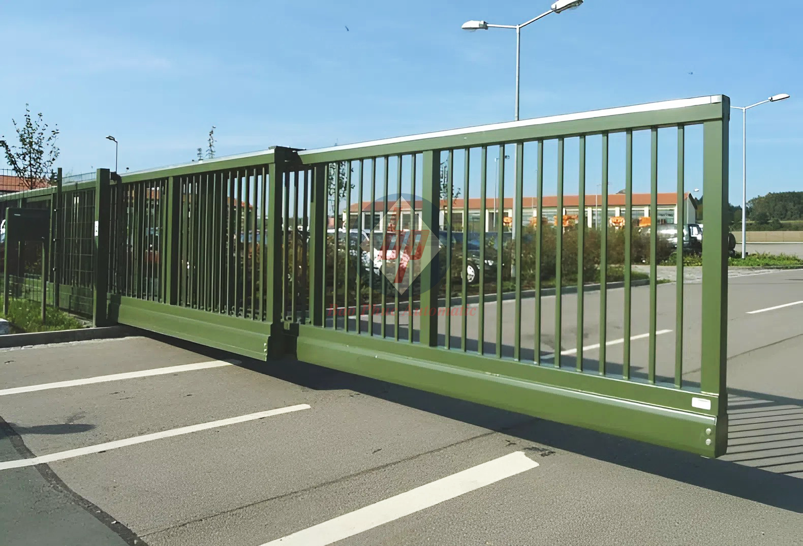 Mẫu Cổng Trượt Không Ray 02