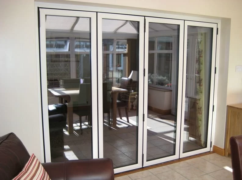 Mẫu cửa nhôm kính 4 cánh đẹp