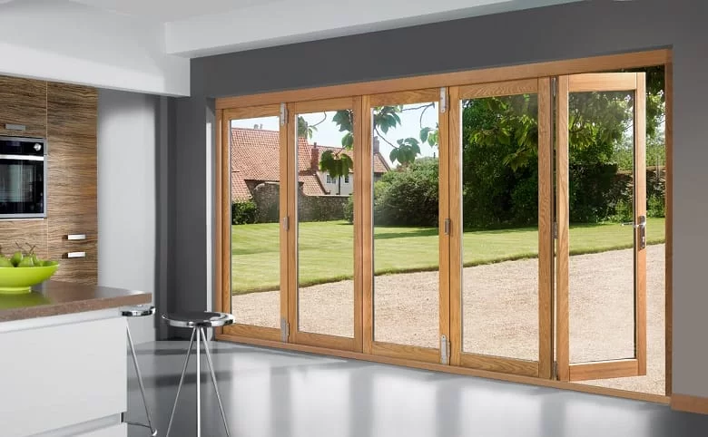 Mẫu cửa nhôm kính 4 cánh đẹp