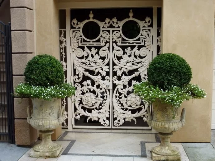 Mẫu cổng nhà riêng đẹp