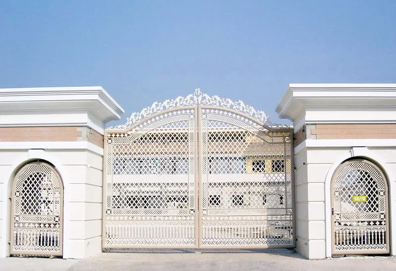 Mẫu cổng biệt thự đẹp 12