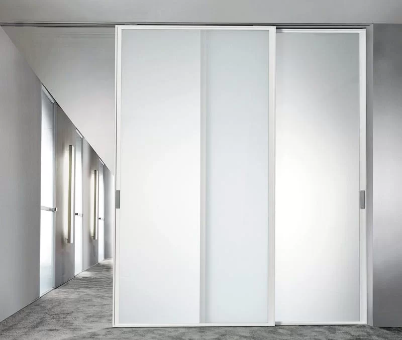 Mẫu cửa kính trượt xếp lớp
