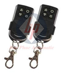 2 bộ remote điều khiển từ xa 