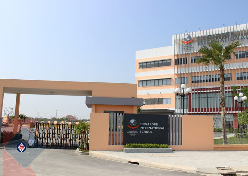 Cổng xếp tự động cho trường học