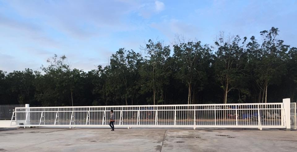 Cửa cổng tự động KCN Bình Sơn