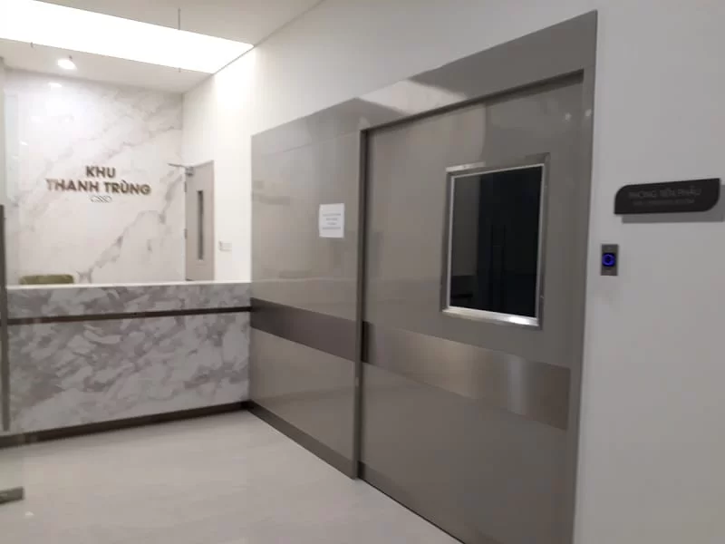 Cửa bệnh viện tự động