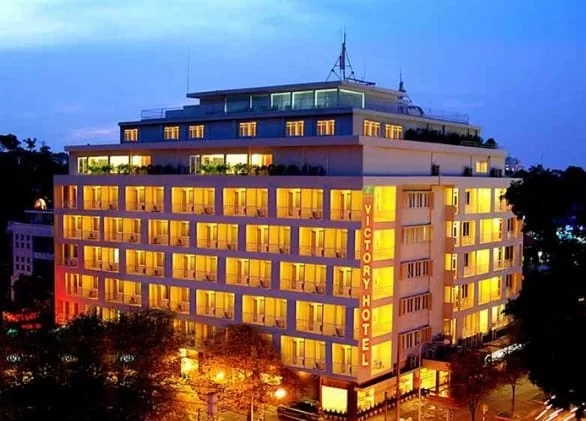 Cửa tự động khách sạn