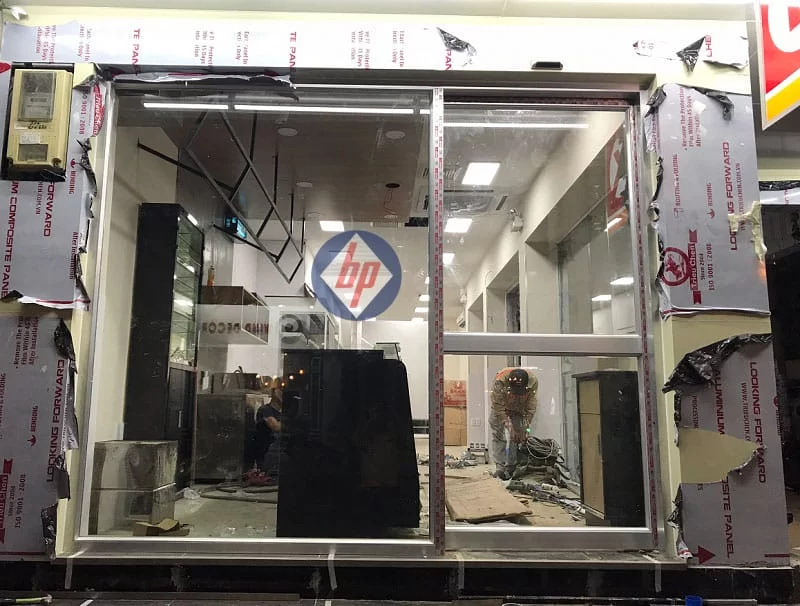 Thiết bị điều khiển cửa tự động Circle K