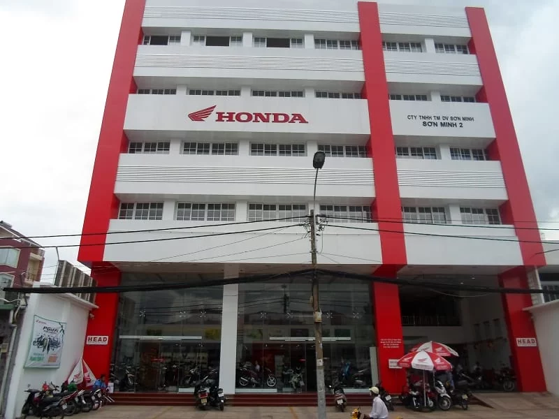 Cửa tự động NABCO tại Head Honda – Lê Văn Việt, TP.HCM