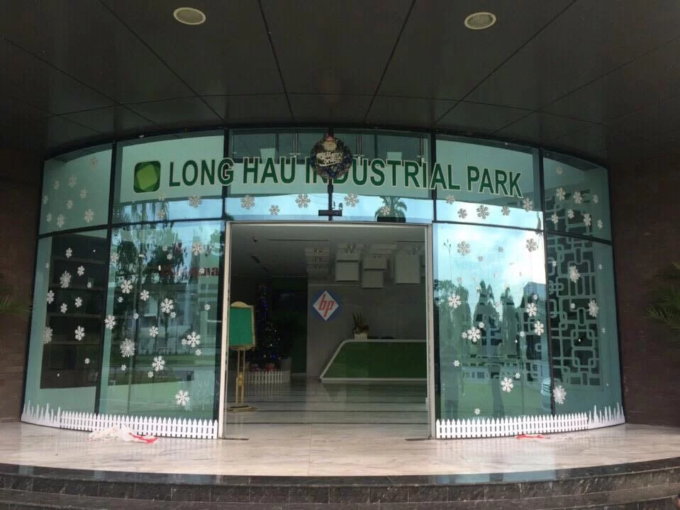 Cửa trượt cong tự động