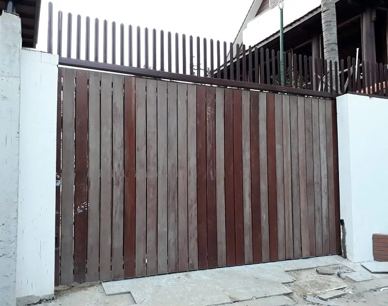 cổng trượt tự động biệt thự