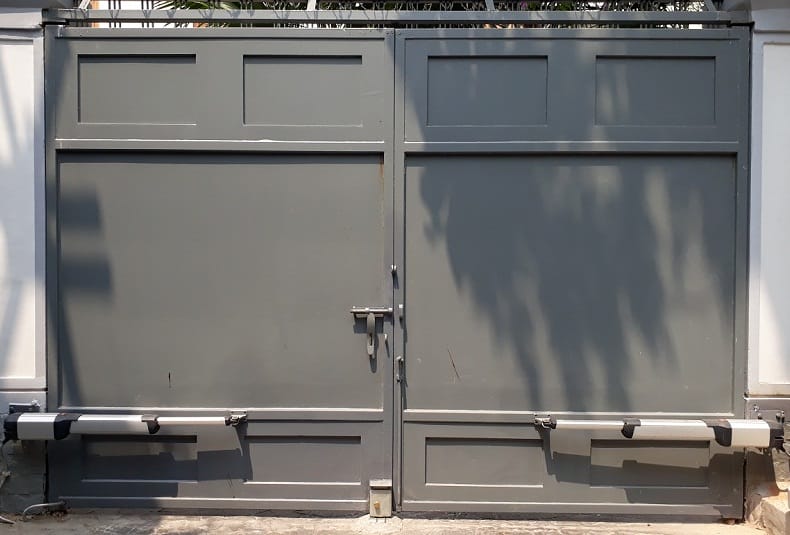 Cổng tự động tay đòn