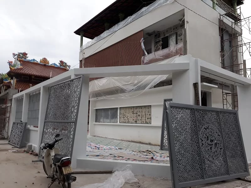 Cổng biệt thự Đỗ Gia Trang