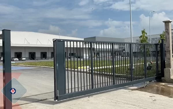Cổng lùa không ray tự động