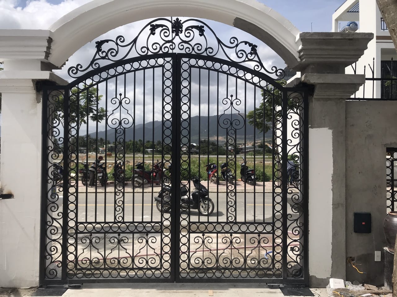 Lắp đặt - sửa chữa - bảo trì cửa cổng tự động ở Đà Lạt - Lâm Đồng