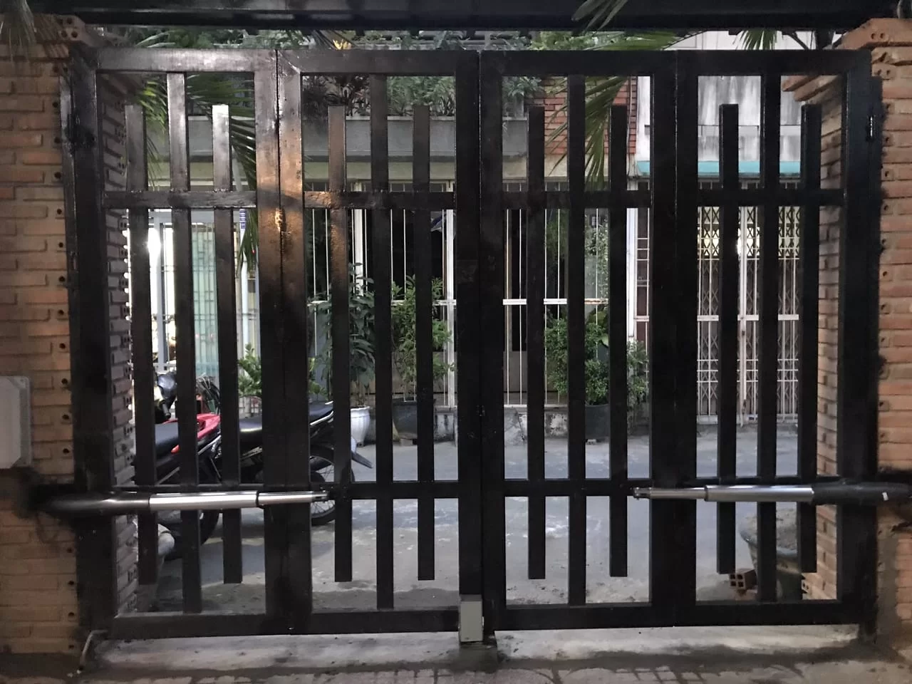 Cổng mở tự động Phobos AC A25 BFT