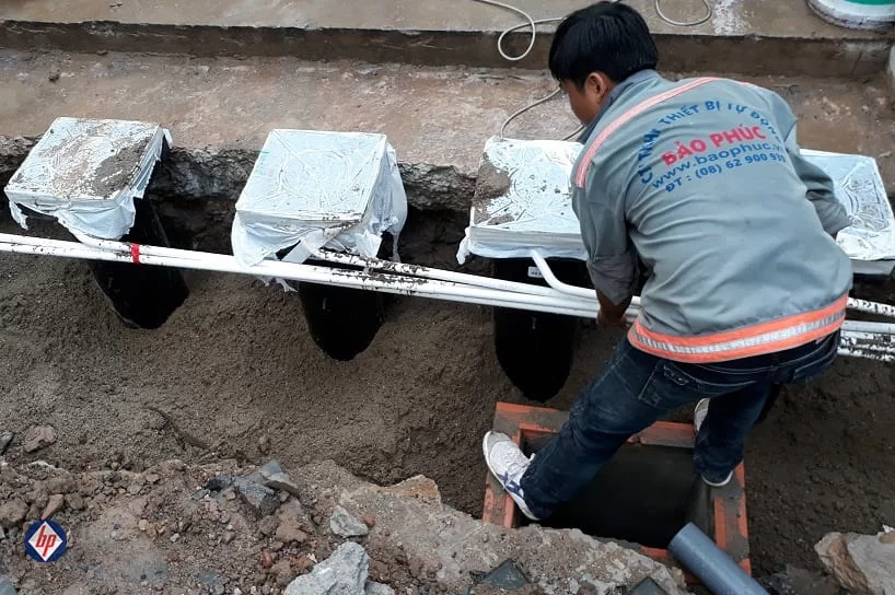 Cột chắn xe tự động