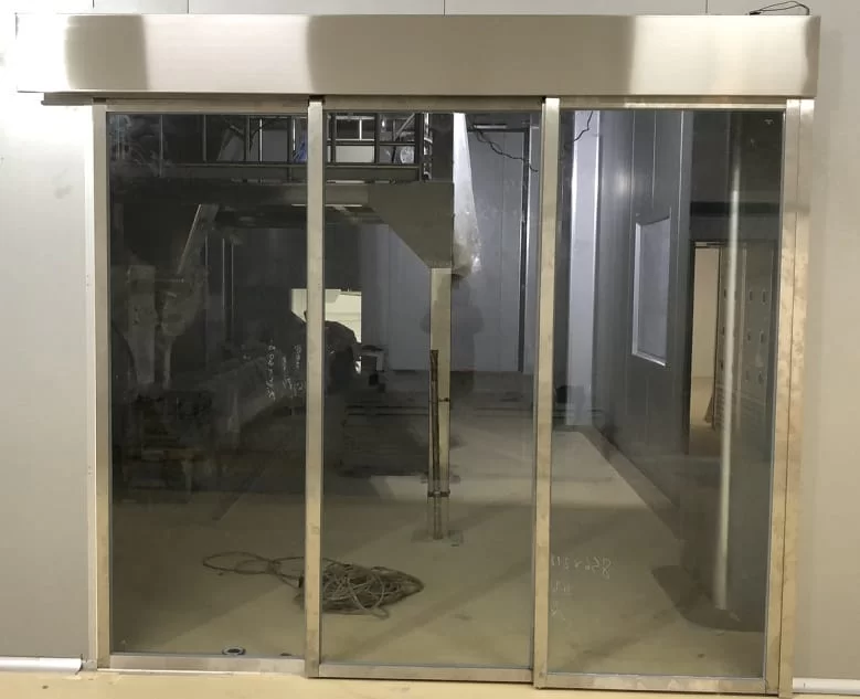 Cửa trượt xếp lớp tự động SF 2004