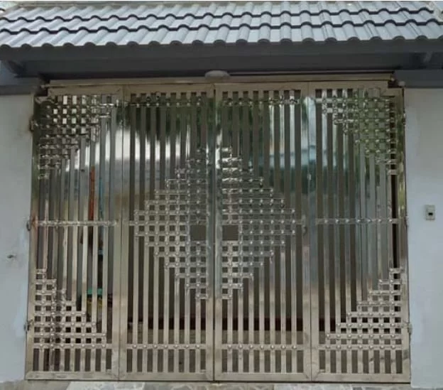 Cửa cổng inox 4 cánh đẹp Bảo Phúc