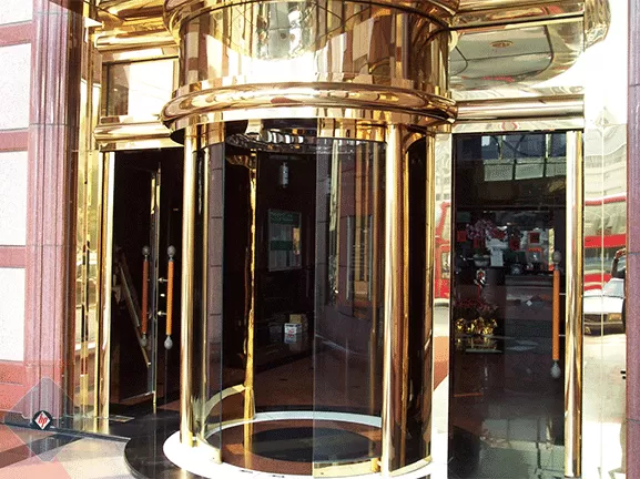 Cửa xoay tròn tự động