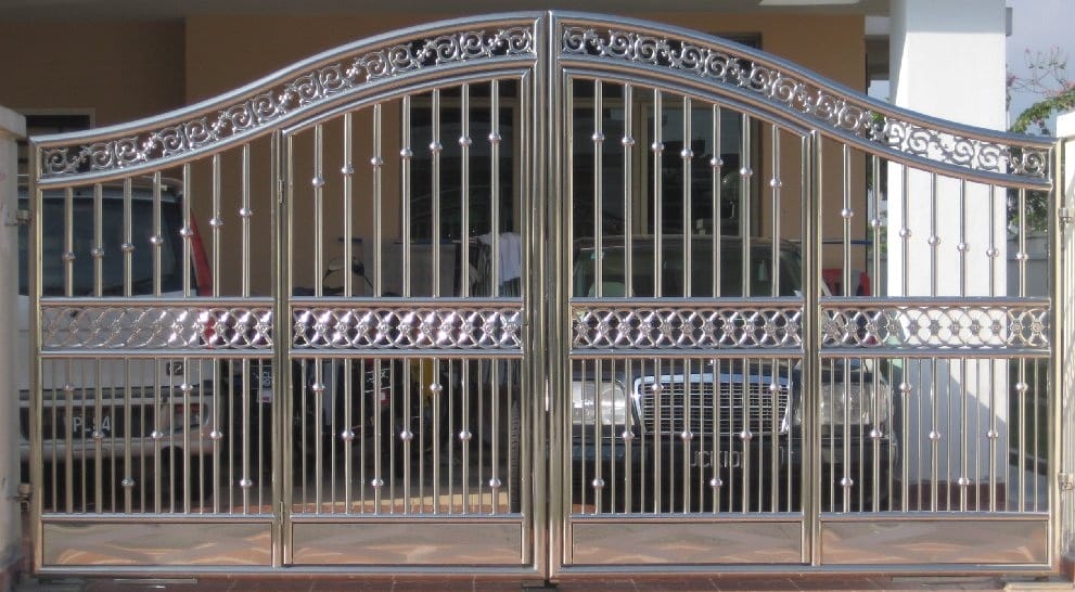 Mẫu cửa cổng inox tự động 01