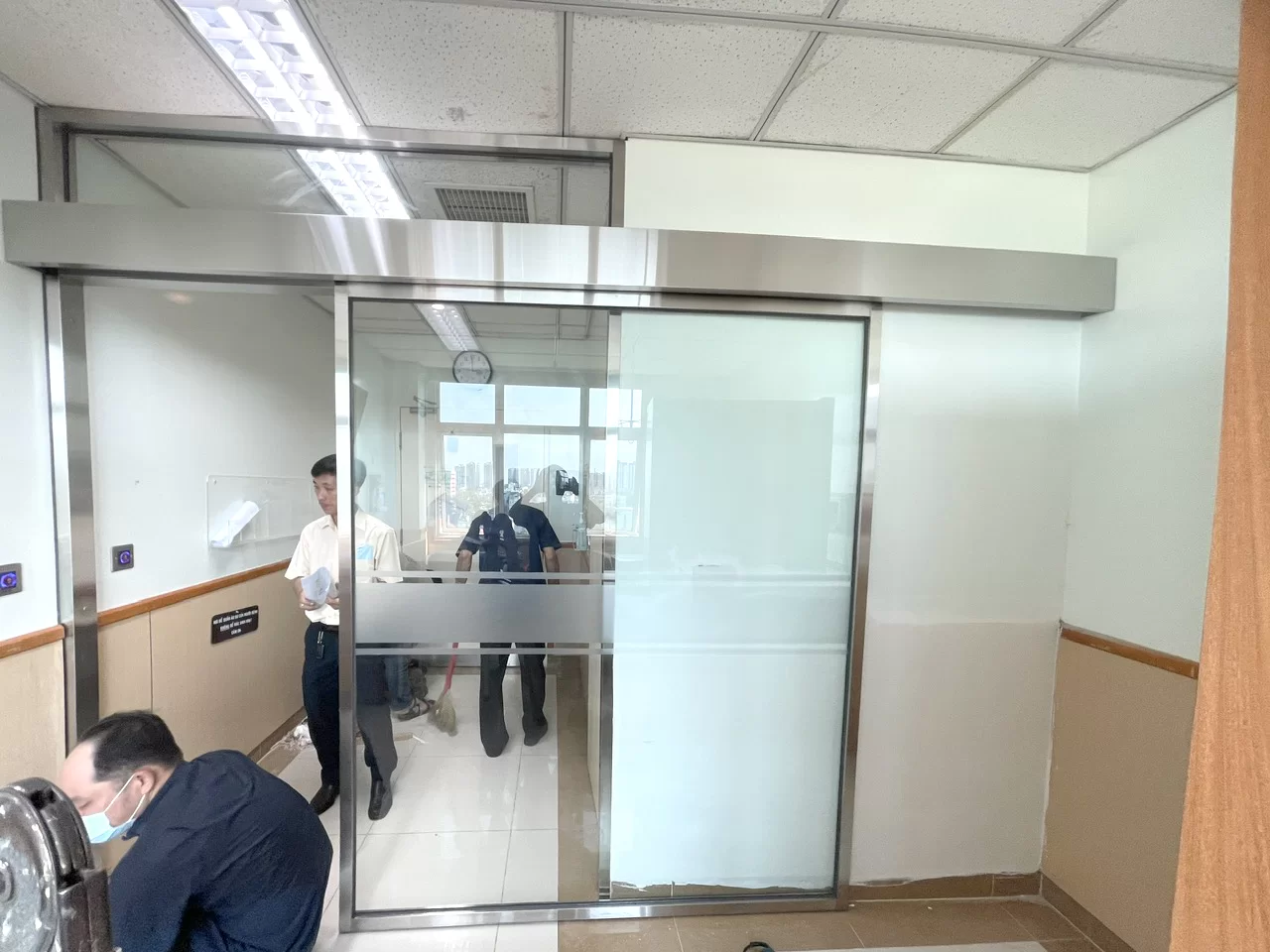 nghiệm thu cửa bệnh viện đhyd