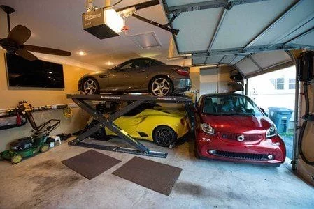 thang nâng xe tự động