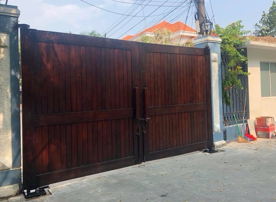 Cổng tự động âm sàn - SUB BT (made in Italy)