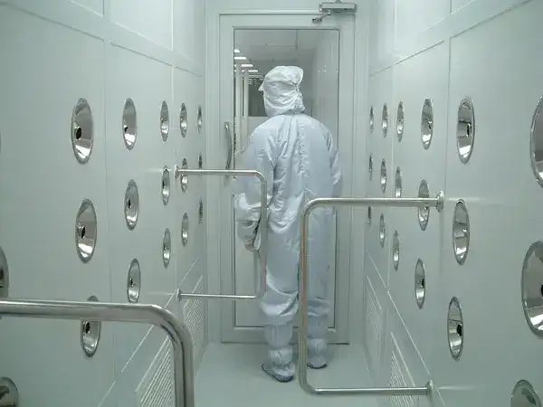 Cửa phòng sạch tự động chuyên dụng